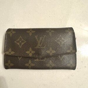 Louis Vuitton Wallet